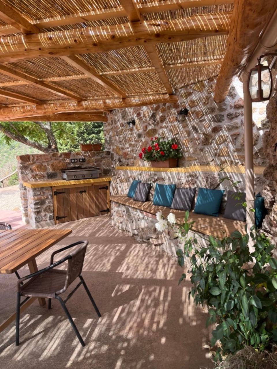 Chambres D'Hotes Gite Saint Roch Tuchan ภายนอก รูปภาพ