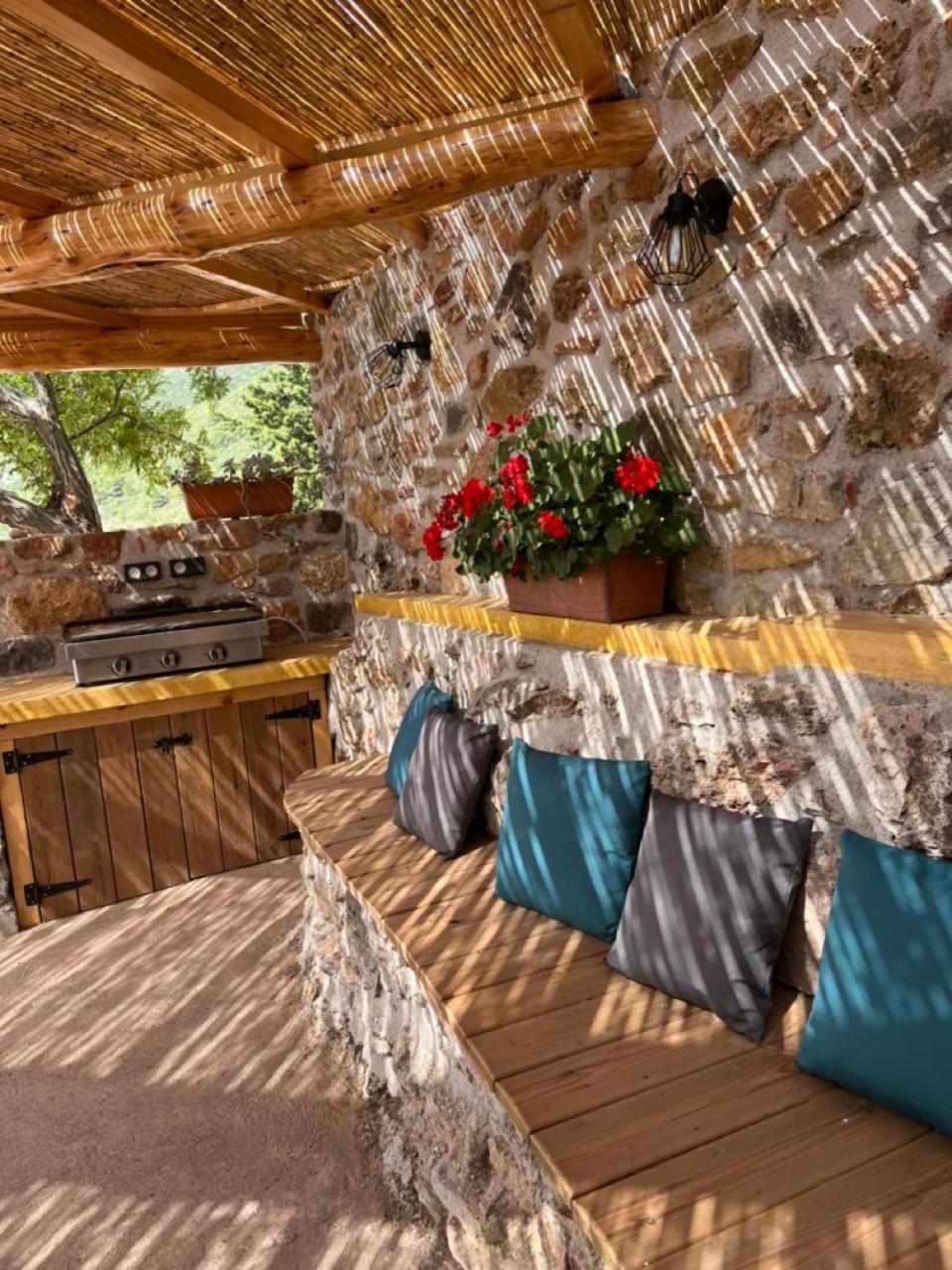 Chambres D'Hotes Gite Saint Roch Tuchan ภายนอก รูปภาพ